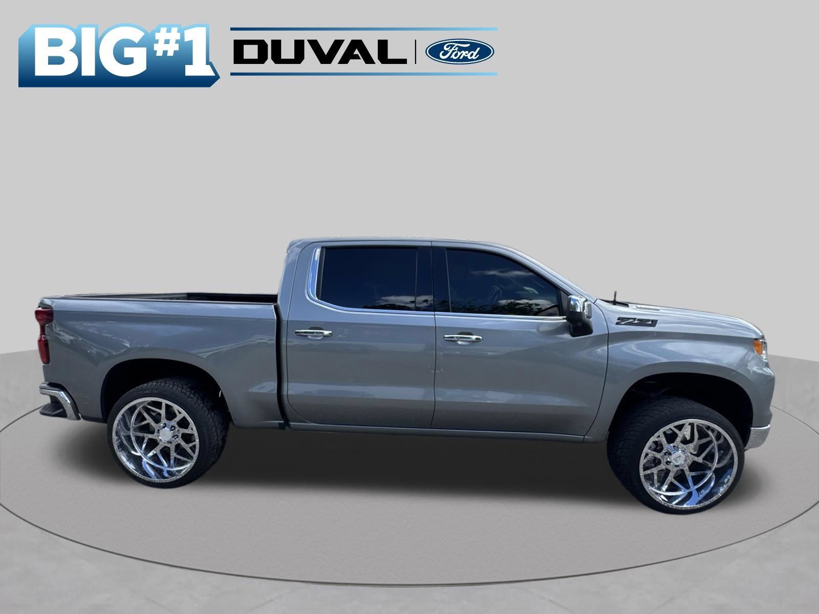 Used 2023 Chevrolet Silverado 1500 LTZ AWD/4WD image 6