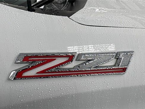 Used 2020 Chevrolet Silverado 1500 LT Trail Boss image 38