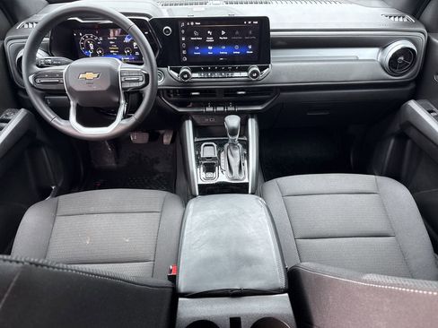 Used 2024 Chevrolet Colorado LT w/ LT Convenience Package II RWD image 24