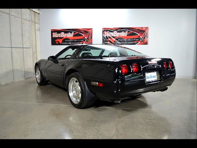 Used 1994 Chevrolet Corvette Coupe RWD image 5
