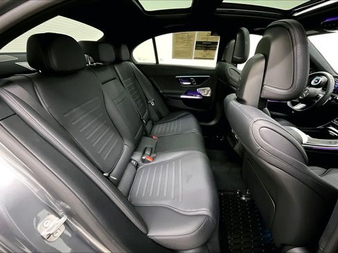 Used 2025 Mercedes-Benz C 300 Sedan image 20