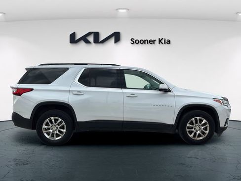 Used 2019 Chevrolet Traverse LT w/ LPO, Floor Liner Package FWD image 7