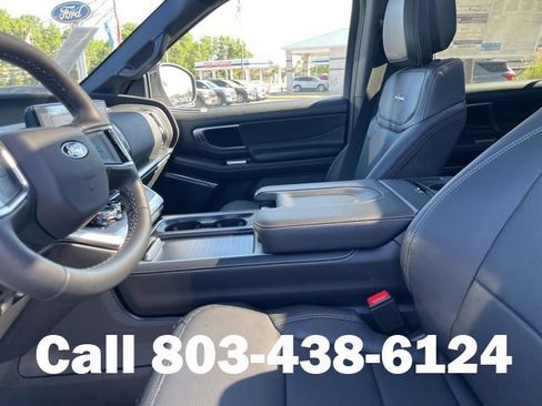 New 2026 Ford Expedition Platinum AWD/4WD image 9