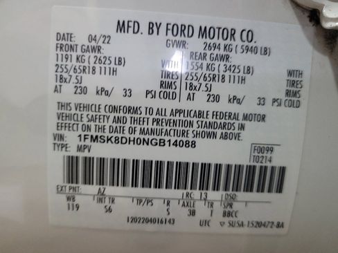 Used 2022 Ford Explorer XLT w/ Equipment Group 202A AWD/4WD image 33