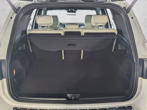 Certified 2025 Mercedes-Benz GLB 250 4MATIC image 6