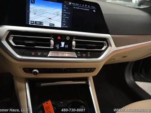 Used 2020 BMW 330i Sedan w/ Driving Assistance Package image 31