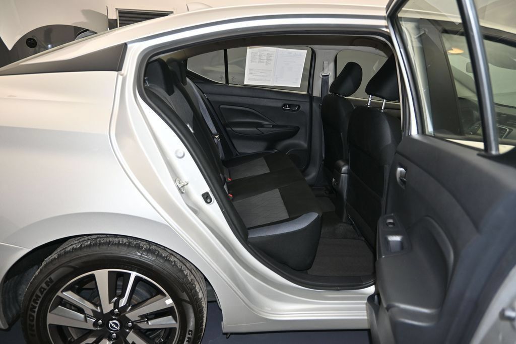 Used 2025 Nissan Versa SV FWD image 25