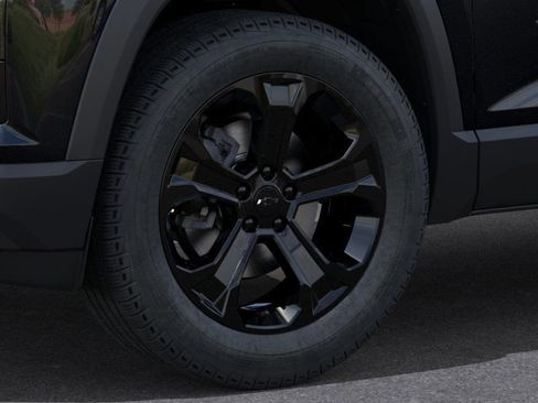 New 2026 Chevrolet Equinox LT w/ Convenience Package II FWD image 10