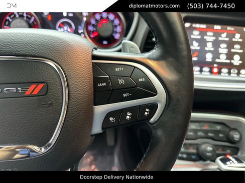 Used 2018 Dodge Challenger R/T Plus image 29