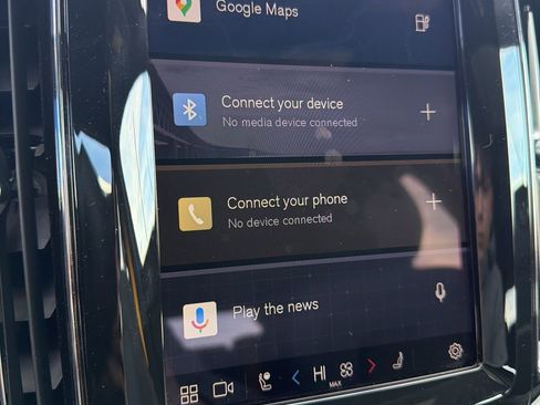 Used 2024 Volvo XC60 T8 Polestar w/ Protection Package Premier image 39