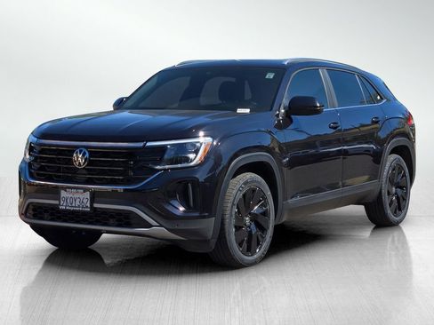 Used 2024 Volkswagen Atlas Cross Sport SE AWD/4WD image 8