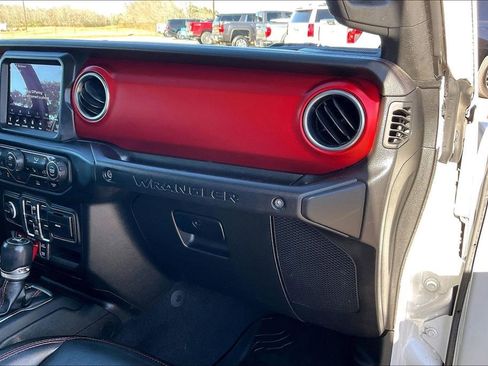 Used 2021 Jeep Wrangler Unlimited Rubicon w/ Dual Top Group image 22