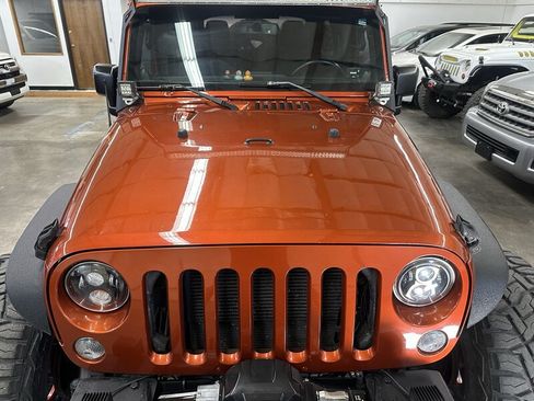 Used 2014 Jeep Wrangler Unlimited Sport w/ Quick Order Package 24S AWD/4WD image 38