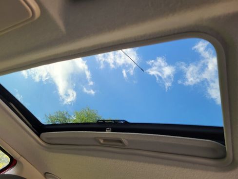 Used 2006 Ford Focus SES image 19