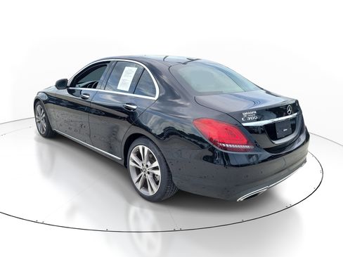 Used 2019 Mercedes-Benz C 300 Sedan image 4