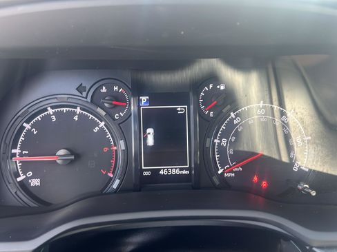 Used 2023 Toyota 4Runner SR5 Premium image 11