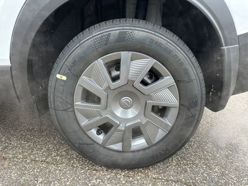 New 2026 Nissan Kicks S w/ Charging Package image 18