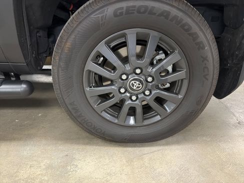 Used 2024 Toyota Land Cruiser 1958 image 5