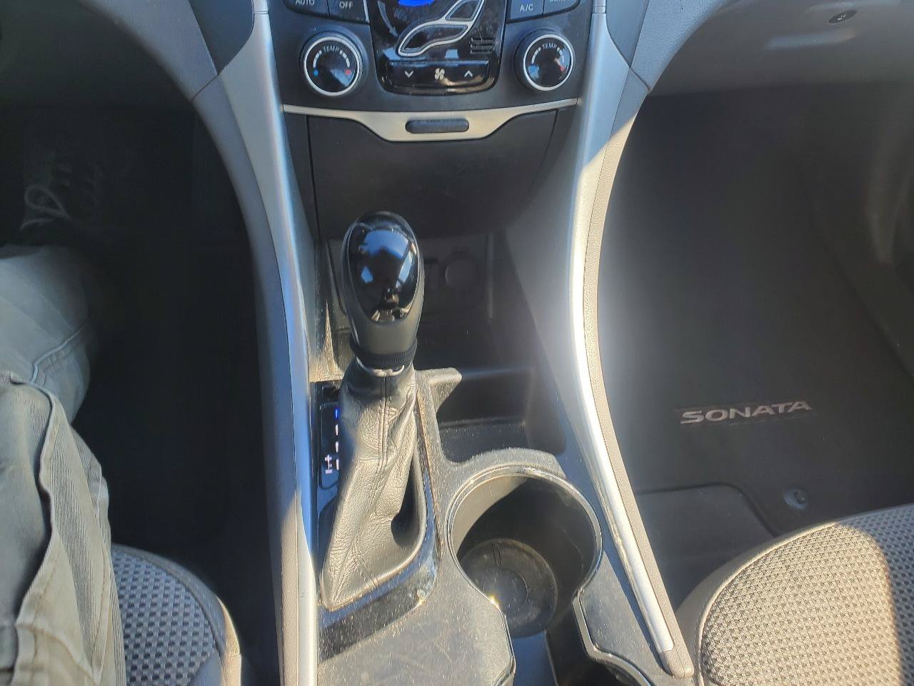 Used 2013 Hyundai Sonata SE w/ Navigation & Sunroof Pkg FWD image 21
