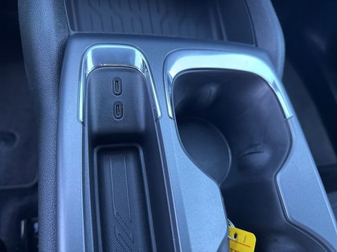 New 2026 Chevrolet Equinox EV LT image 20