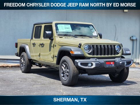 New 2025 Jeep Gladiator Sport image 2