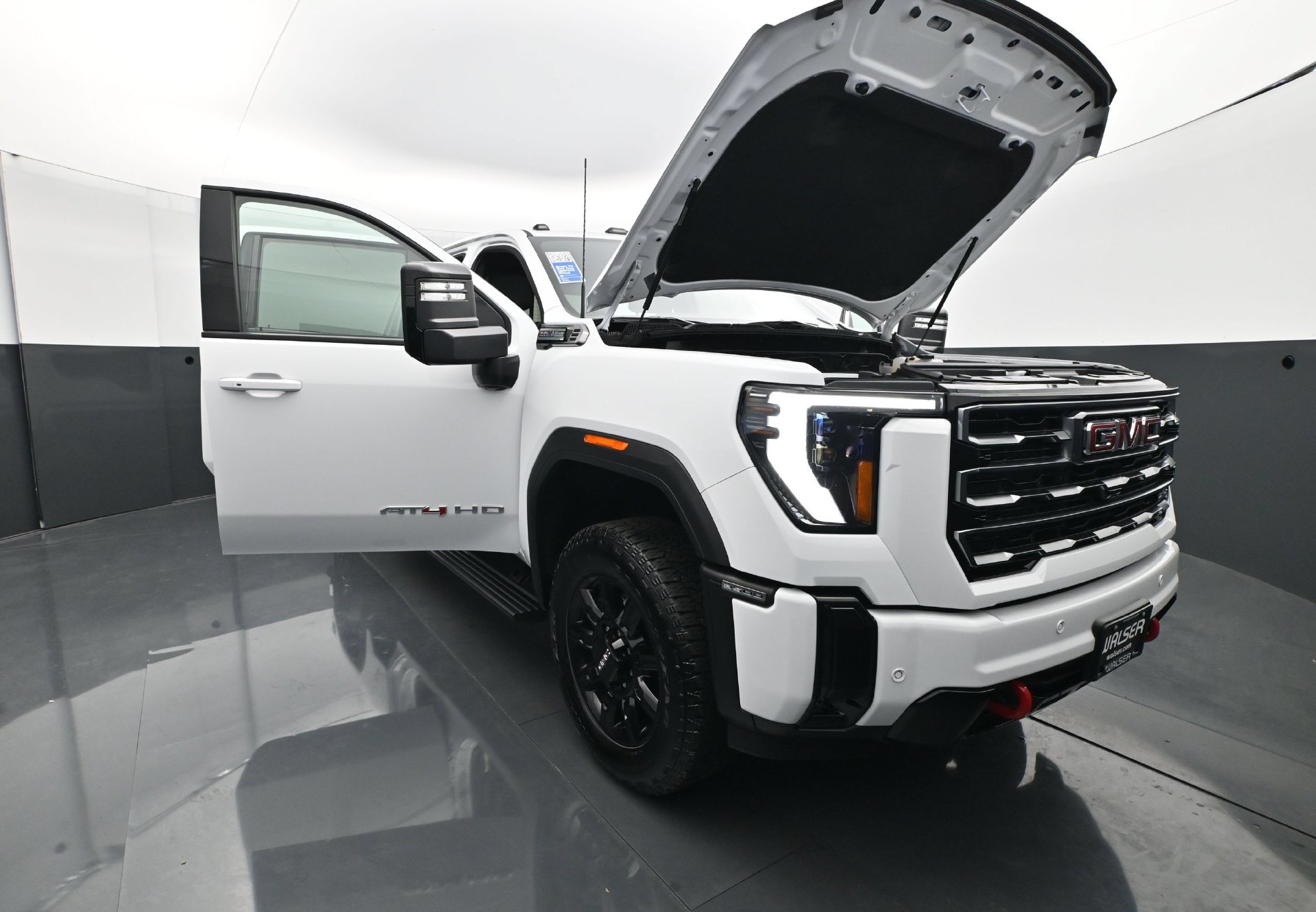 Used 2026 GMC Sierra 3500 AT4 w/ AT4 Premium Plus Package AWD/4WD image 36