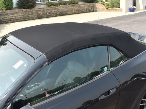 Used 2020 Ford Mustang Premium image 27