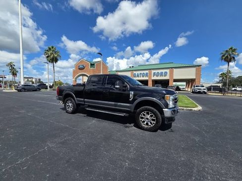 Used 2021 Ford F250 Lariat AWD/4WD image 2