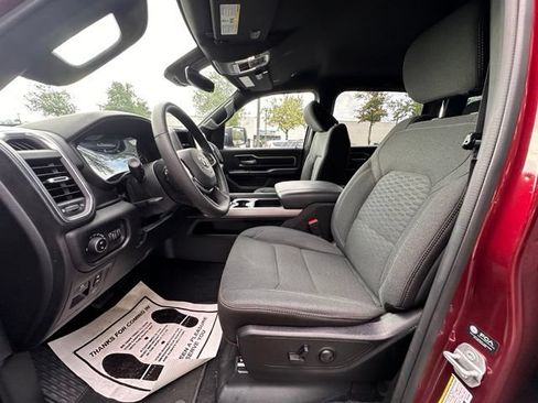 Used 2025 RAM 1500 Big Horn AWD/4WD image 26