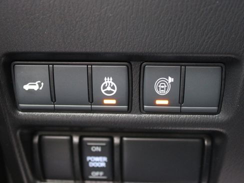 Certified 2024 Nissan Armada SL w/ Midnight Edition Package image 33