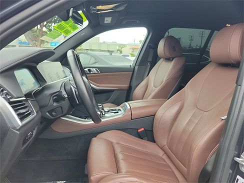 Used 2022 BMW X5 xDrive45e w/ Parking Assistance Package image 16