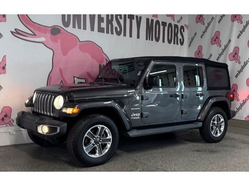 Used 2018 Jeep Wrangler Unlimited Sahara image 7