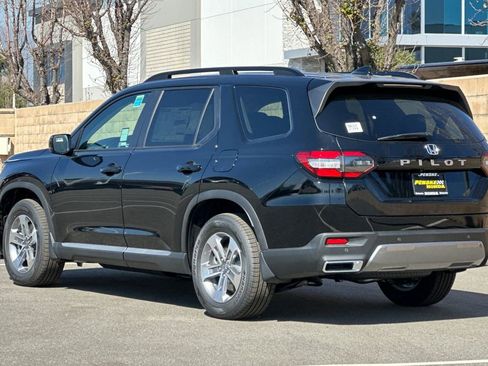 New 2026 Honda Pilot EX-L image 6