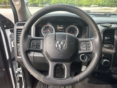 Used 2018 RAM 1500 Express RWD image 14