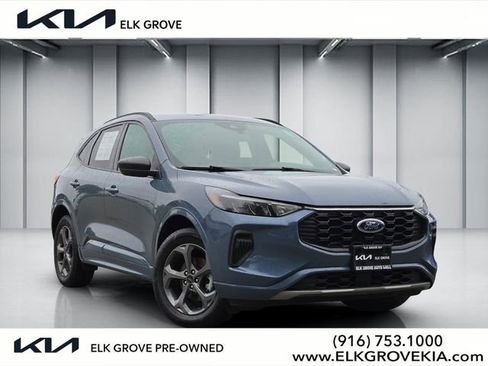 Used 2024 Ford Escape ST-Line AWD/4WD image 1