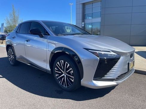New 2026 Lexus RZ 450e AWD image 2