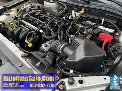 Used 2009 Ford Focus SES FWD image 23