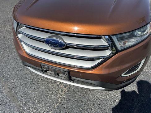 Used 2017 Ford Edge Titanium w/ Equipment Group 302A image 10