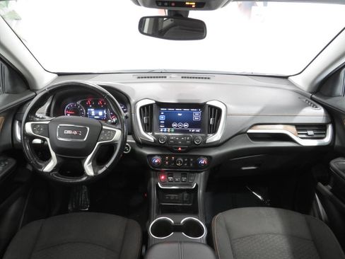 Used 2018 GMC Terrain SLE w/ Driver Convenience Package AWD/4WD image 15