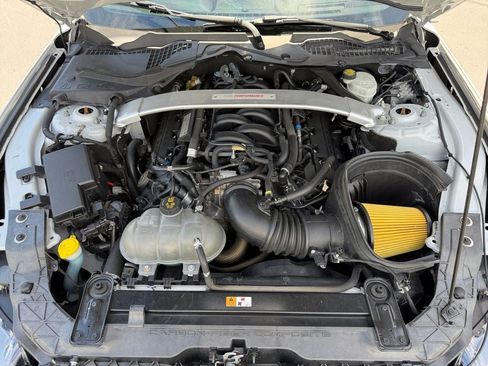 Used 2017 Ford Mustang Shelby GT350 RWD image 29