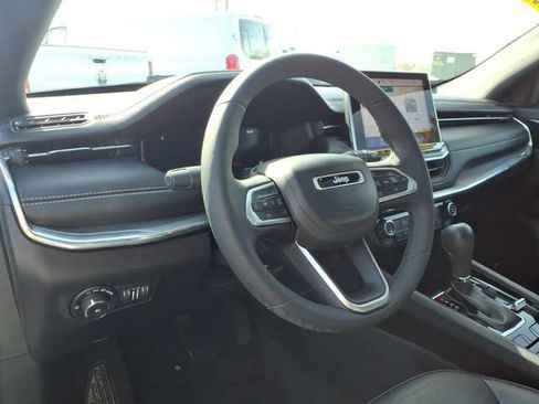 Used 2023 Jeep Compass High Altitude image 25