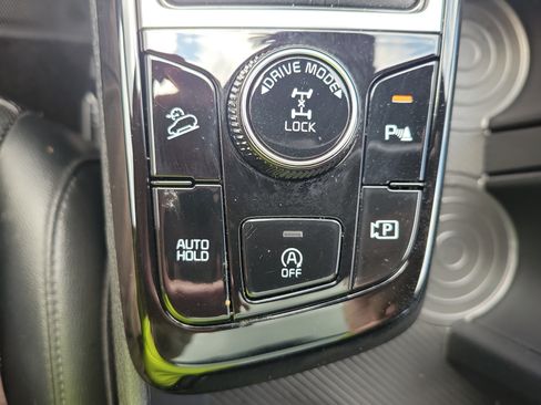 Used 2025 Kia Sportage X-Line w/ Premium Package AWD/4WD image 30