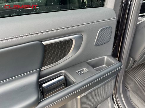 New 2025 Ford Expedition Platinum w/ Stealth Performance Package image 40