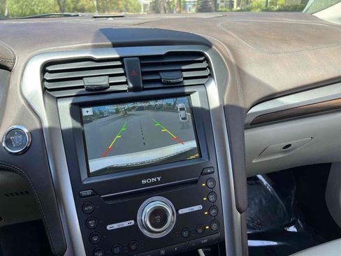 Used 2017 Ford Fusion Energi Platinum FWD image 36