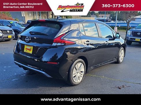 Used 2023 Nissan Leaf S image 5