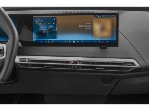 New 2026 BMW iX xDrive60 w/ M Sport Package image 12