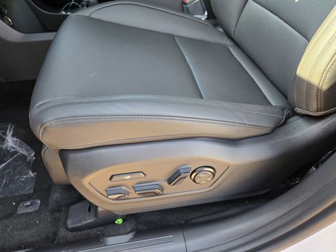 New 2025 Hyundai Santa Fe Calligraphy image 15