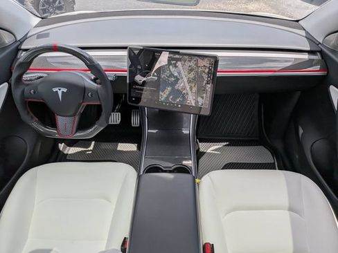 Used 2020 Tesla Model Y Performance AWD/4WD image 14