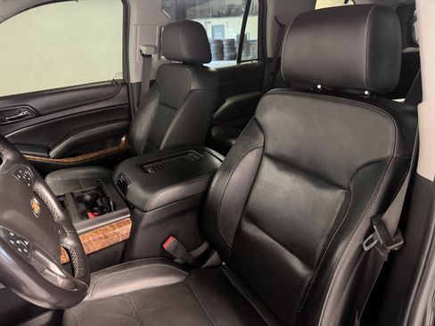 Used 2020 Chevrolet Tahoe Premier AWD/4WD image 20