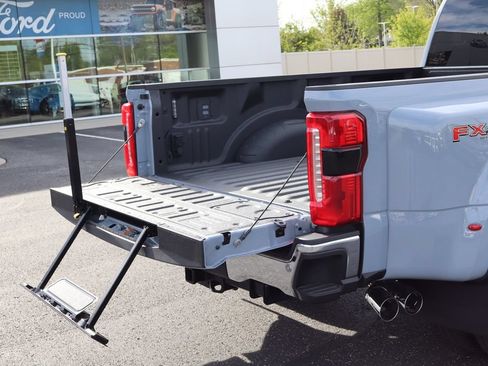 New 2026 Ford F350 Lariat AWD/4WD image 23